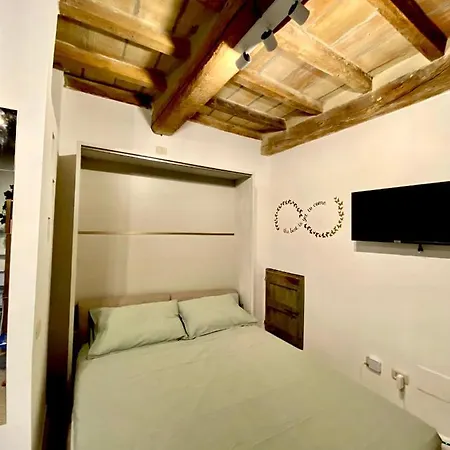 Apartment Little House